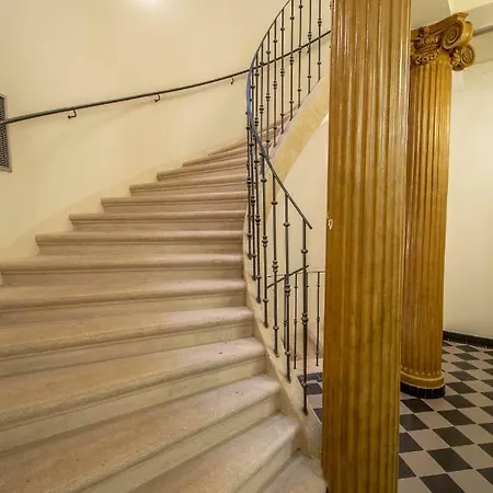 Appartamento Design 3bdr In Residence, Free Parking