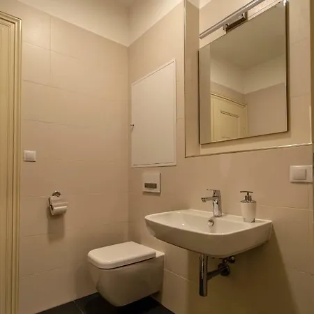 Design 3bdr In Residence, Free Parking Appartamento