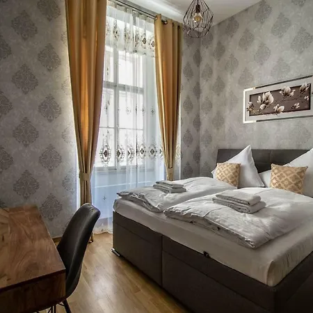 Design 3bdr In Residence, Free Parking Apartament *