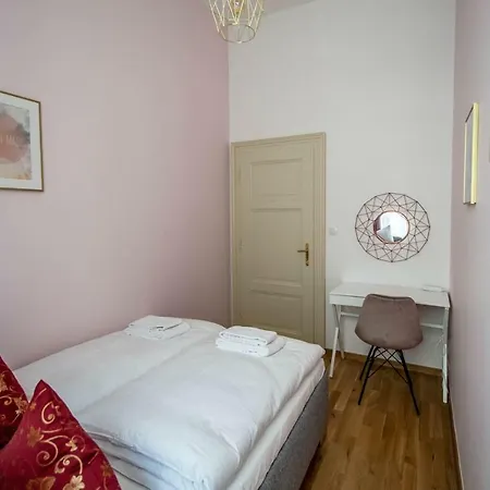 Apartament Design 3bdr In Residence, Free Parking Praga