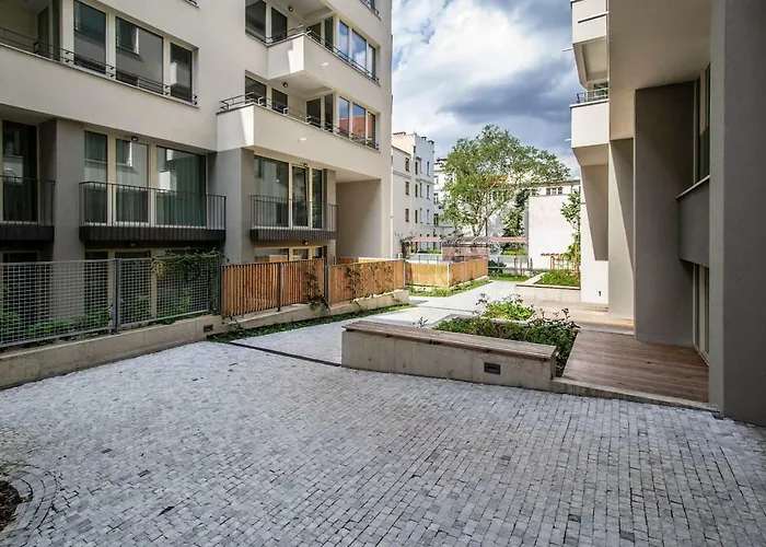 Design 3bdr In Residence, Free Parking *