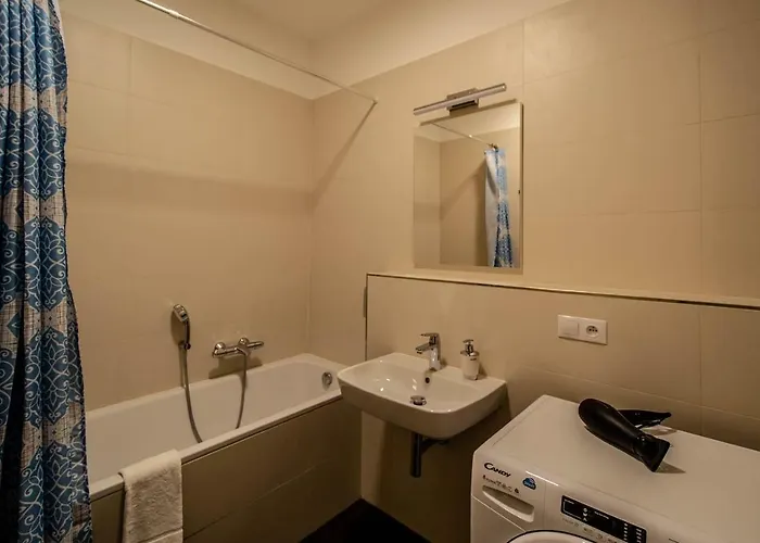 Design 3bdr In Residence, Free Parking Appartamento