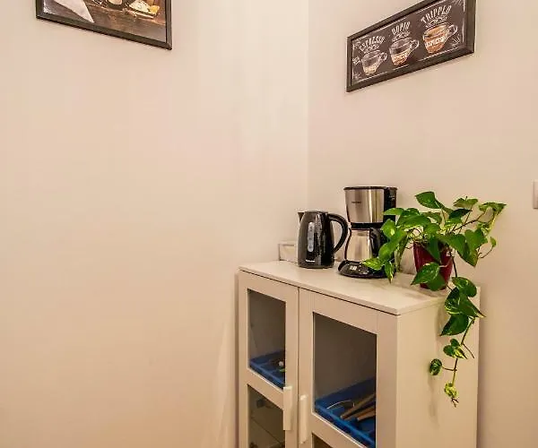 Design 3bdr In Residence, Free Parking * Praga